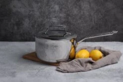 Saveur Selects Pannenset Voyage Series (Kookpan ø 25 Cm + Steelpan ø 20 Cm) - TriPly RVS - Inductie En Alle Andere Warmtebronnen 14 Saveur Selects Pannenset Voyage Series (Kookpan ø 25 Cm + Steelpan ø 20 Cm) - TriPly RVS - Inductie En Alle Andere Warmtebronnen -Kookwaren Verkoop 1200x800 4