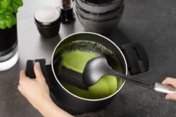 Gefu Soeplepel Primeline Nylon 7 Gefu Soeplepel Primeline Nylon -Kookwaren Verkoop 29212 gefu schoepfloeffel primeline nylon 2023 003 1920x1920