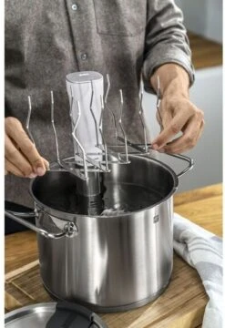 Zwilling Verstelbaar Sous Vide Rek Enfinigy - 15 Tot 47 Cm 15 Zwilling Verstelbaar Sous Vide Rek Enfinigy - 15 Tot 47 Cm -Kookwaren Verkoop 4009839643897 4