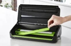 FoodSaver Vacumeermachine Profi Line - RVS - FFS005/X 10 FoodSaver Vacumeermachine Profi Line - RVS - FFS005/X -Kookwaren Verkoop FFS005VacuumSealer HandDripTray 5d36f3b4860201.97438956