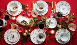 Studio Tavola Kerstservies - Porselein - Rood - 18-delig / 6 Personen -Kookwaren Verkoop HIT Kerstservies sfeer rood 7
