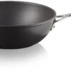 Le Creuset Wokpan Met Steel - Les Forgées TNS - ø 26 Cm / 3.4 Liter - Standaard Anti-aanbaklaag -Kookwaren Verkoop Le Creuset anti aanbak wokpan 26 cm met tegengreep.jpg