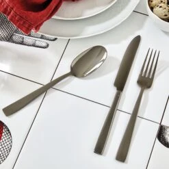 Sambonet Bestekset Flat - Zwart - 36 Delig / 6 Personen -Kookwaren Verkoop Sambonet Bestekset Flat Zwart 36 Delig