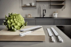 Wusthof Mesbeschermer Tot 30 Cm Laag Wit -Kookwaren Verkoop Wusthof Mesbeschermer Tot 30 cm Laag Wit 1