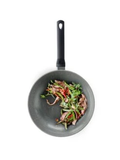 BK Wokpan Granite - Aluminium - ø 28 Cm - Keramische Anti-aanbaklaag -Kookwaren Verkoop a077e5cf0b76779a87f14dc2d9c9eb0c7c791fe2 BK GRANC Opn Wok top 1