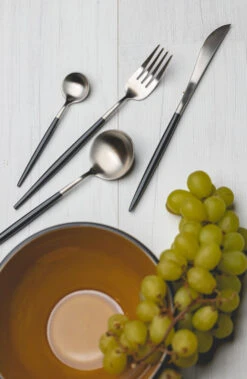 Jay Hill Bestekset - RVS / Zwart - 24 Delig / 6 Personen -Kookwaren Verkoop jay hill bestek rvs 1 2