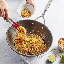 Demeyere Wokpan Alu Pro 5 - Duraslide Titanium - ø 30 Cm - Standaard Anti-aanbaklaag 11 Demeyere Wokpan Alu Pro 5 - Duraslide Titanium - ø 30 Cm - Standaard Anti-aanbaklaag -Kookwaren Verkoop pdp masonry content demeyere alu pro 5 wok dura spft utensils